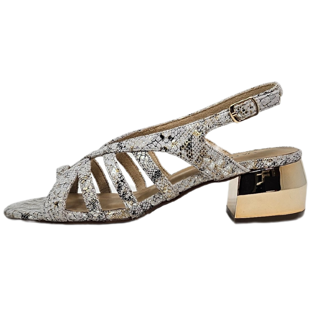 Fashion vaneli silver sandals