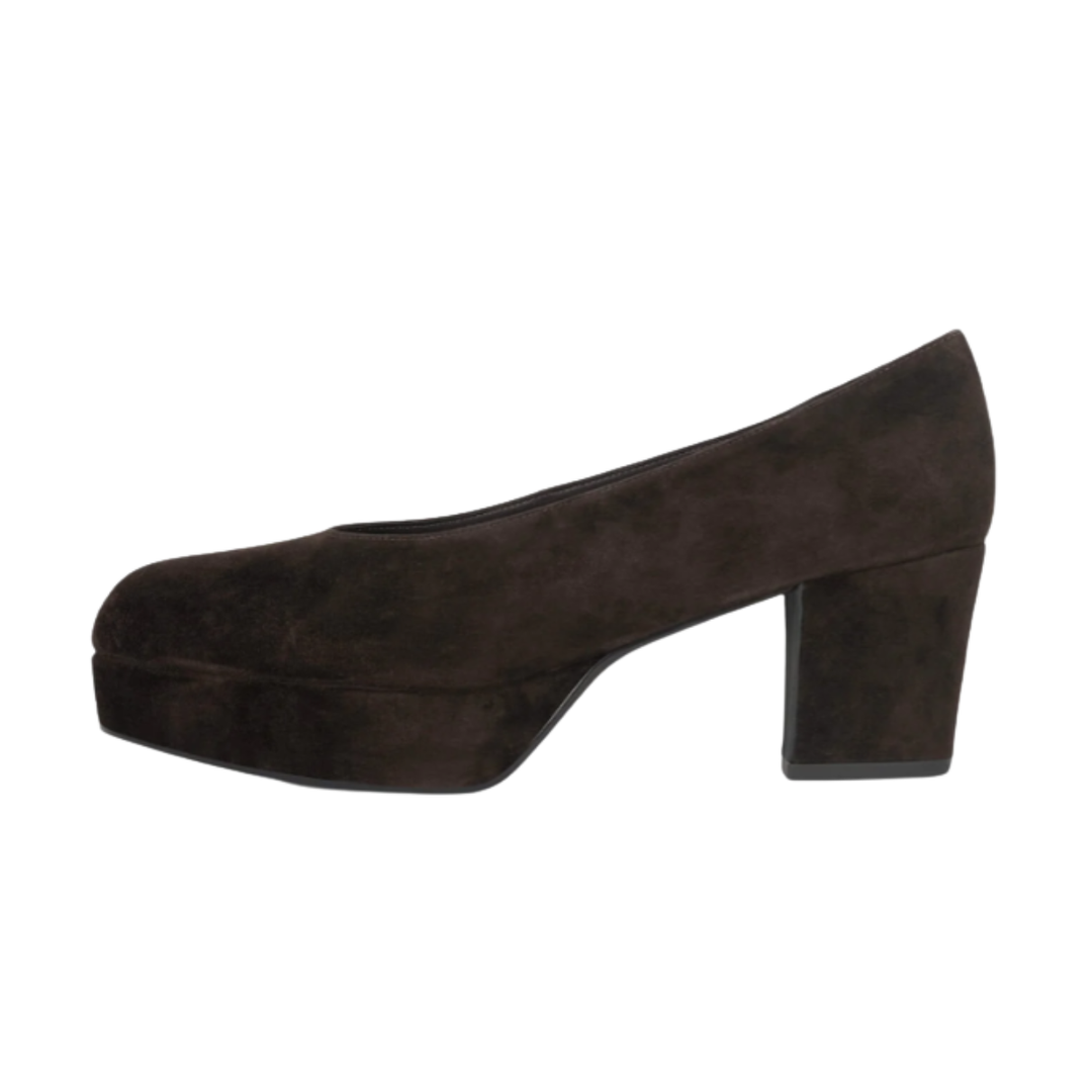 Jeffrey Campbell Chapters