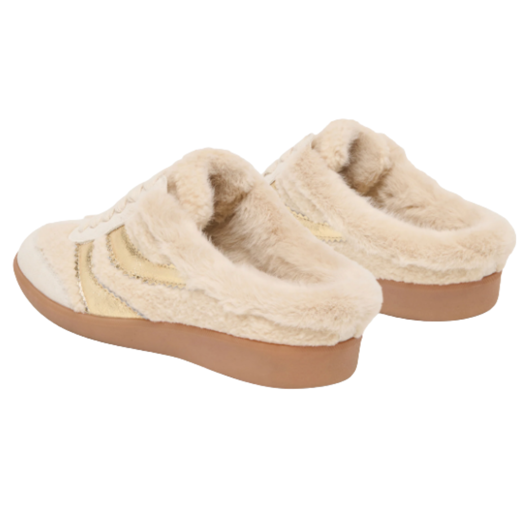 Dolce Vita Merit Slide Plush