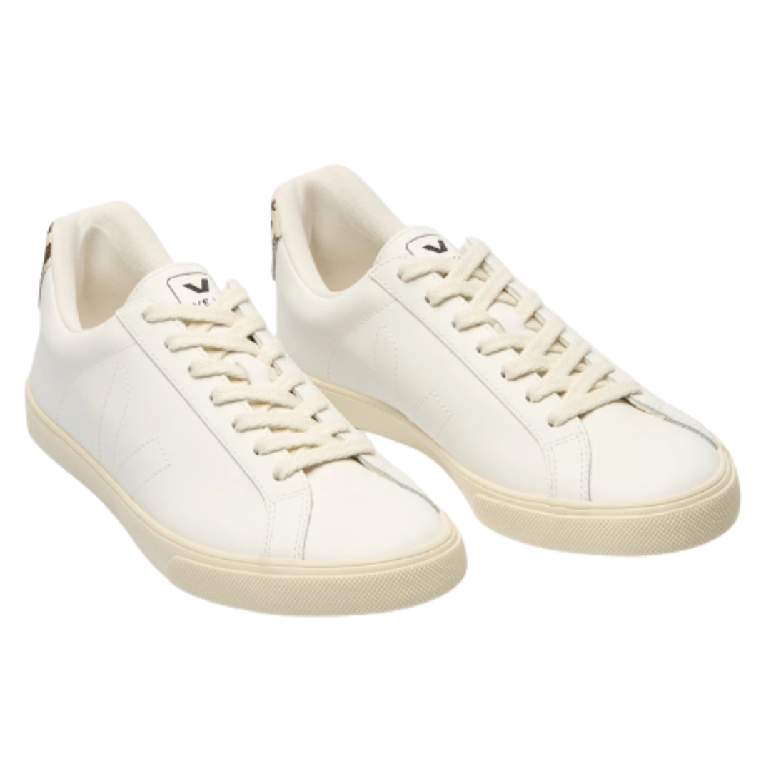 Veja Esplar Leather White Pierre Wild Country
