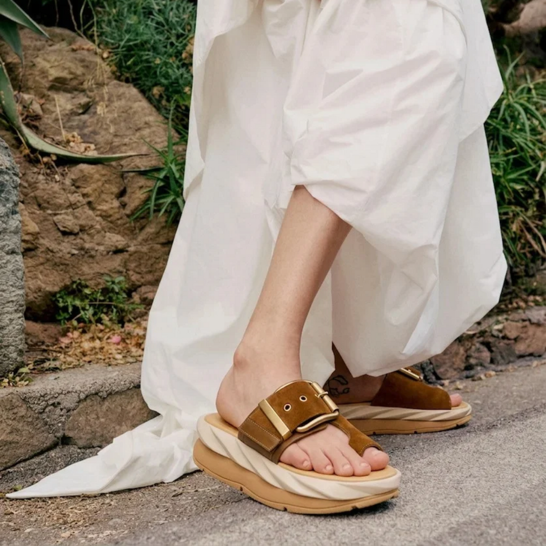 4CCCCEES Mellow Glow Platform Sandal