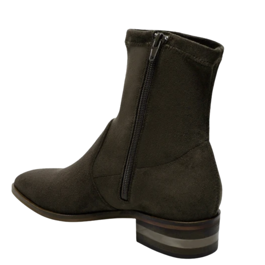 Silent D Fuller Bootie