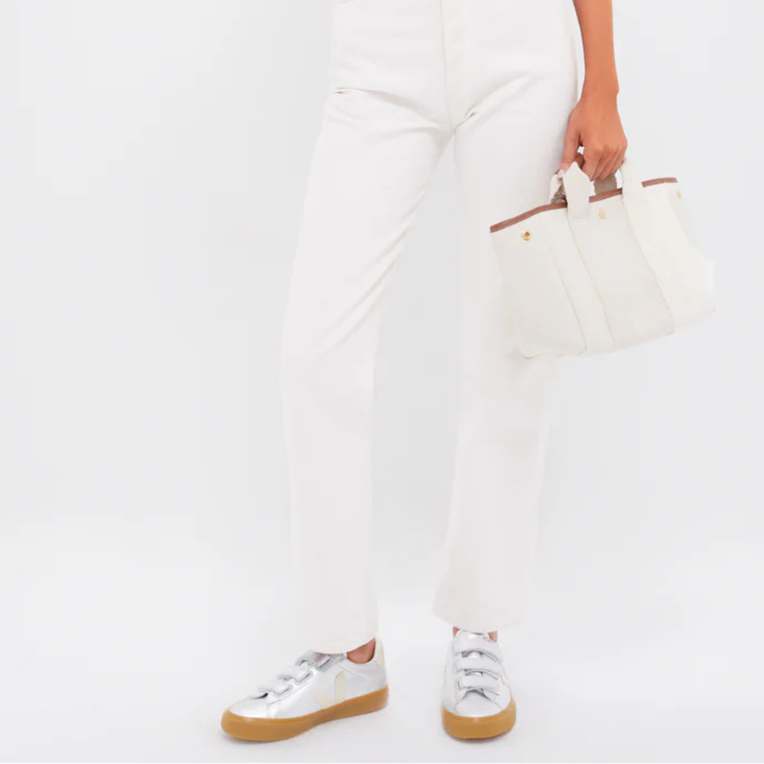 Veja Recife Leather Silver Pierre