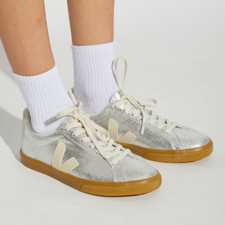 Veja Esplar Suede Silver Pierre Natural