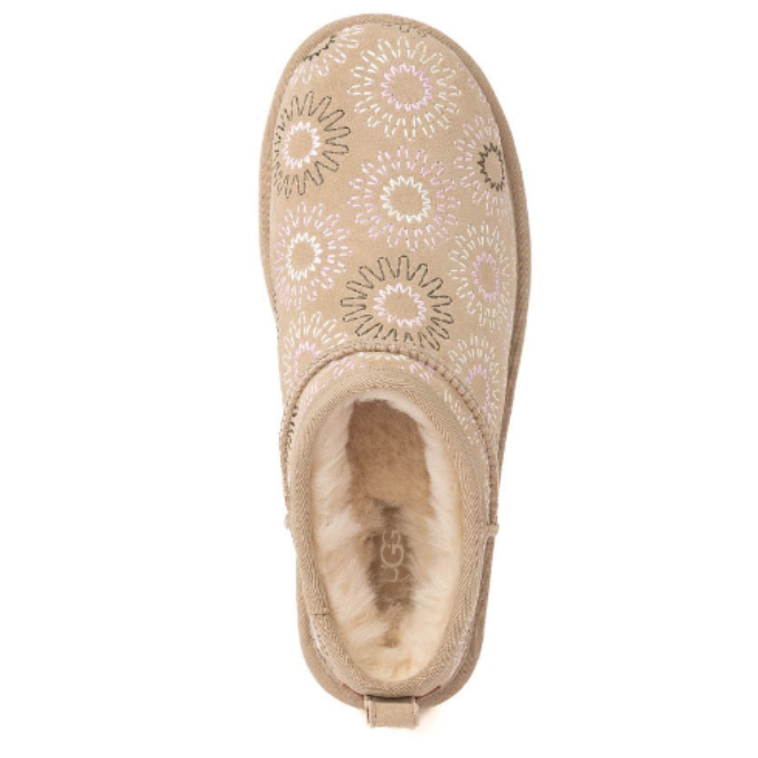 UGG Classic Micro Sun Stitch Boots