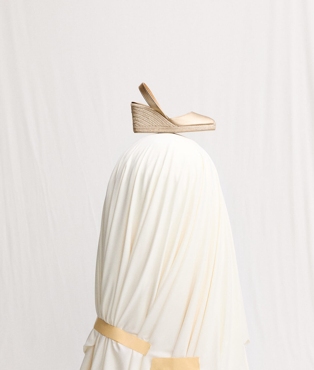 フラットシューズ CASTANER Woman Espadrilles Gold CARISSA8 3000 Castaner Carissa Espadrille 80mm – Baehr Feet Shoe Boutique