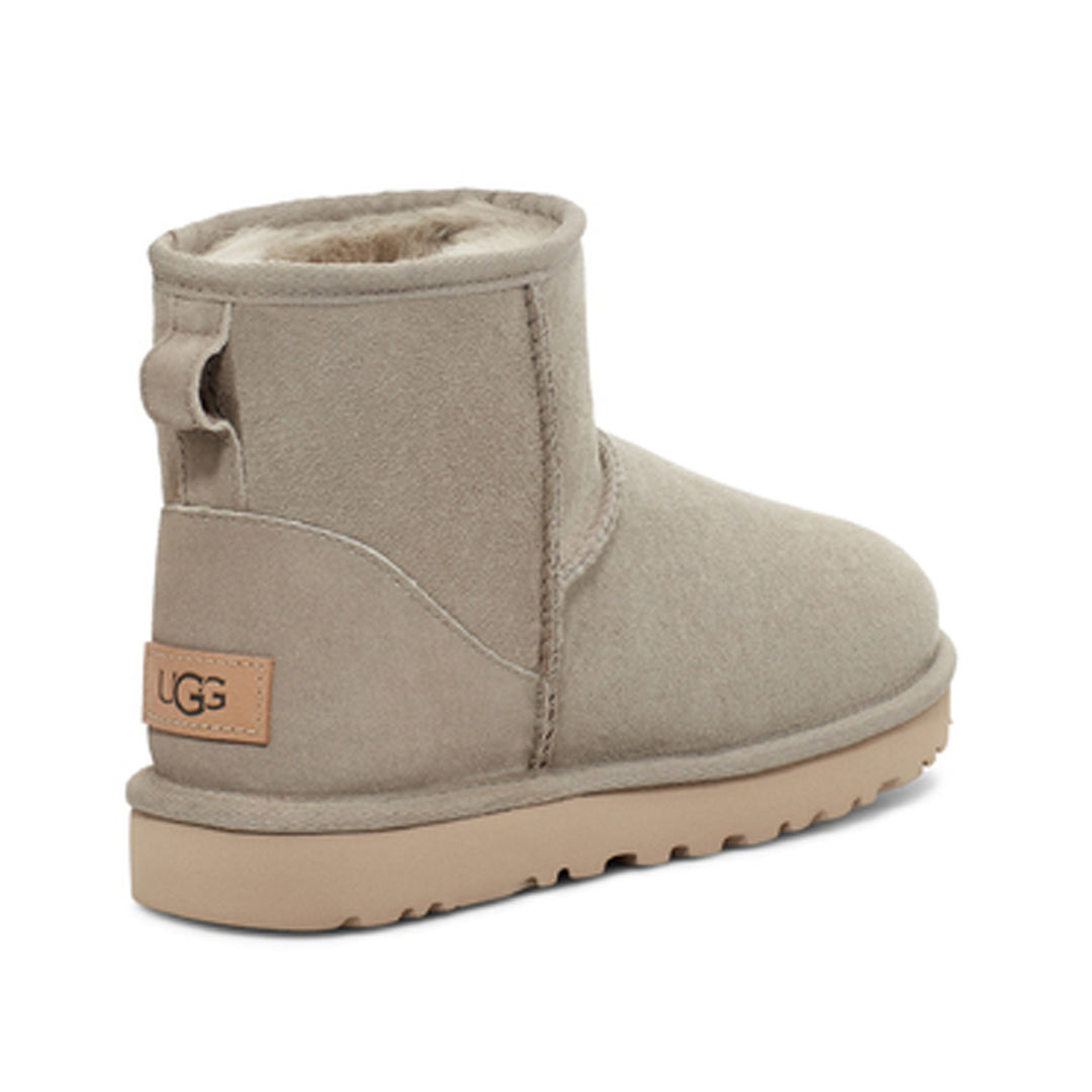 UGG Classic Mini II